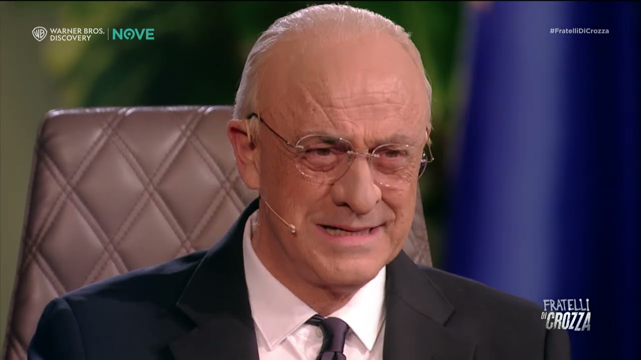 Crozza De Luca e il "trasloco" doloroso | Fratelli di Crozza