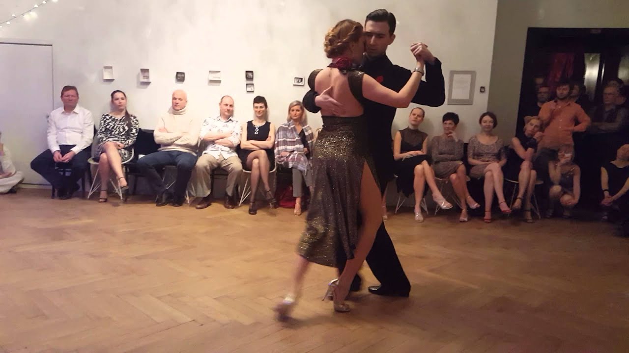 Artem & Karina Lilu Dovbush -Fueron tres años,  Riga  -1