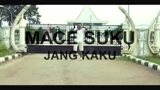Download lagu Dance mace suku jang kaku mp3