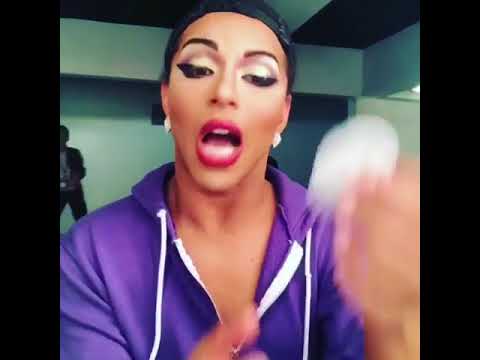 Shangela using the Bianca's Remover by Magic Pads
