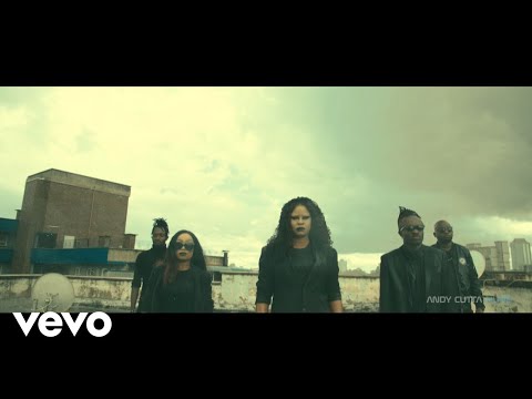 Sandra Ndebele - Ungakhali