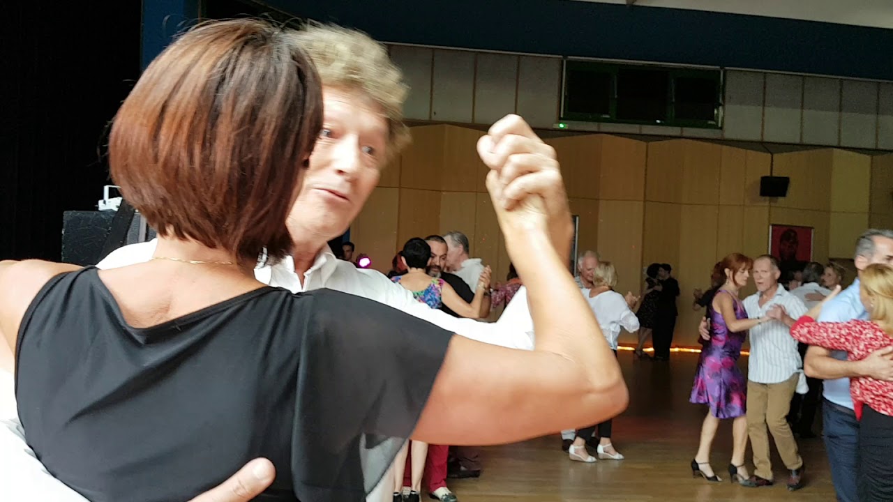 Milonga  "Lindo Tango" du dimanche après-midi @ Pompignac, proche de Bordeaux