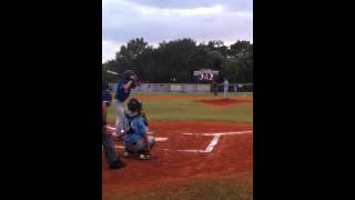 preview picture of video 'Amazing homerun @ Palma Ceia Little League'