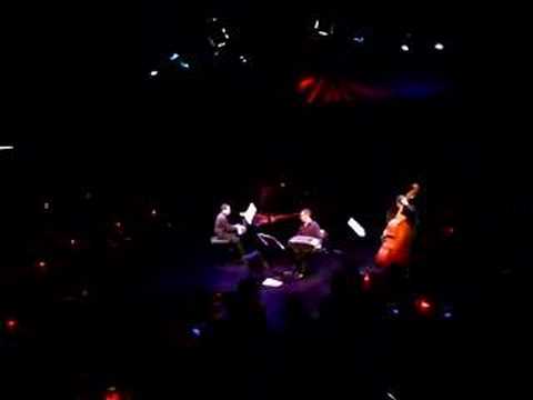 Trio de Carlos Corrales en l'Anphi de la Opera de Lyon