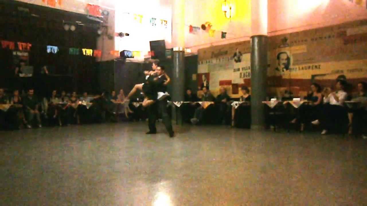 Alexa Yepes y Edwin Espinosa en El Motivo, 2/9/2013