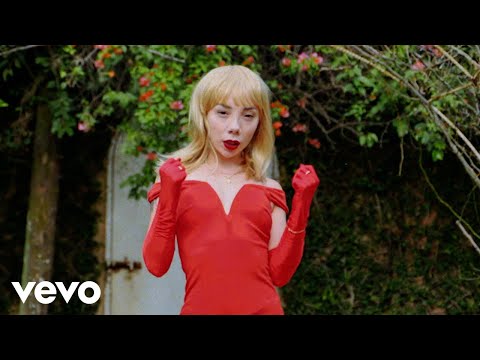 Samantha Barrón - Diablo (Video Oficial) ft. SANTU