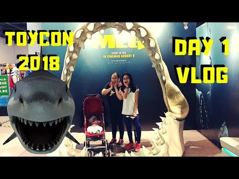 TOYCON 2018 DAY 1 VLOG | LYRA & KIRSTEN