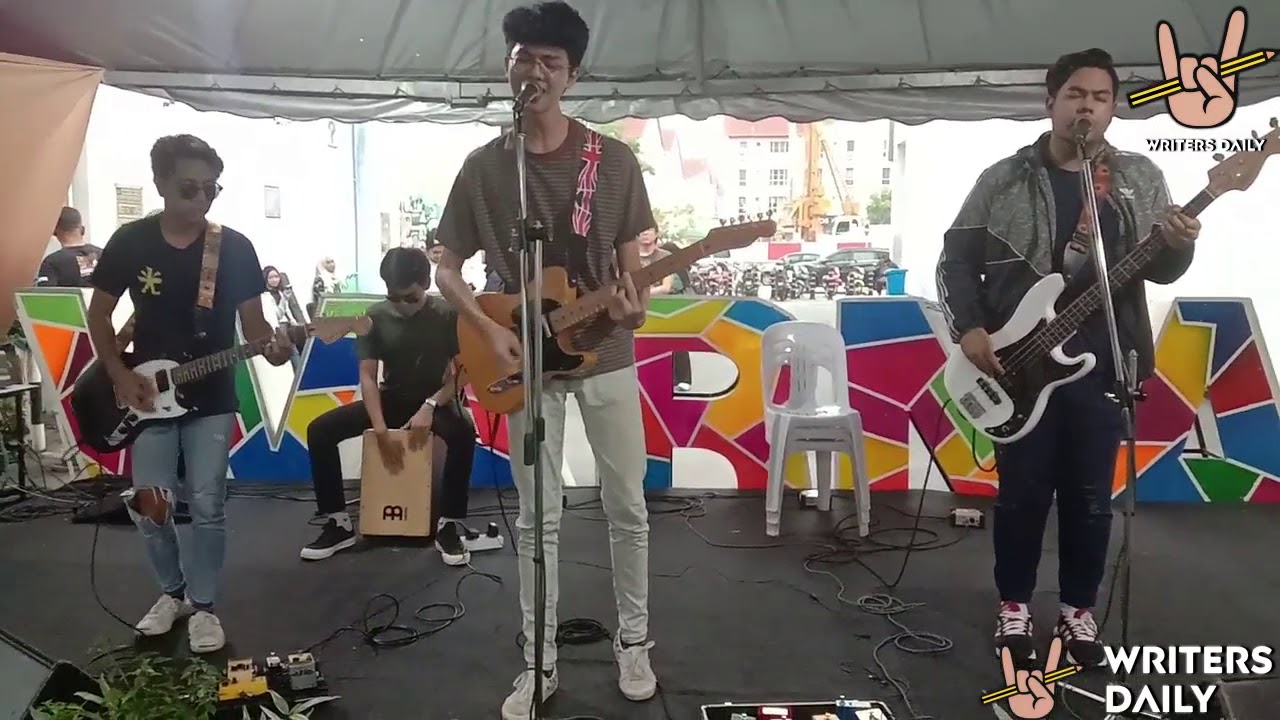 LOKO - Untuk Dia | [LIVE] Laman Seni 7