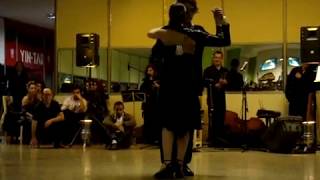 Video thumbnail for Federico Naveira & Ines Muzzopappa - Festival Estilo Parque Patricios 2011