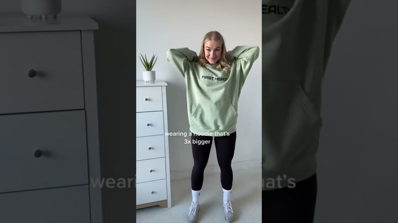 Oversized hoodies always 🤝 #shorts #oversized #gymshorts #hoodie