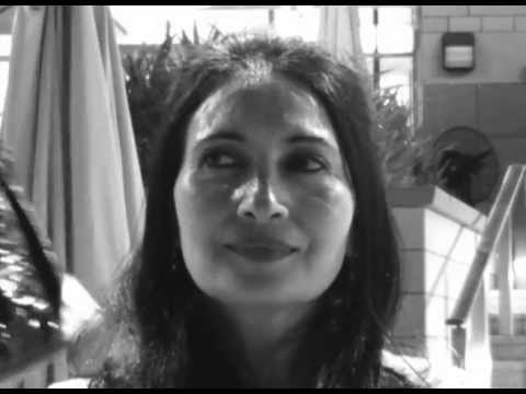 Khadija Al-Salami by Gérard Courant - Cinématon #2366