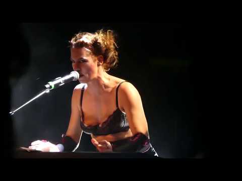 Dresden Dolls, Girl Anachronism, Paradise, Boston, 11/03/17