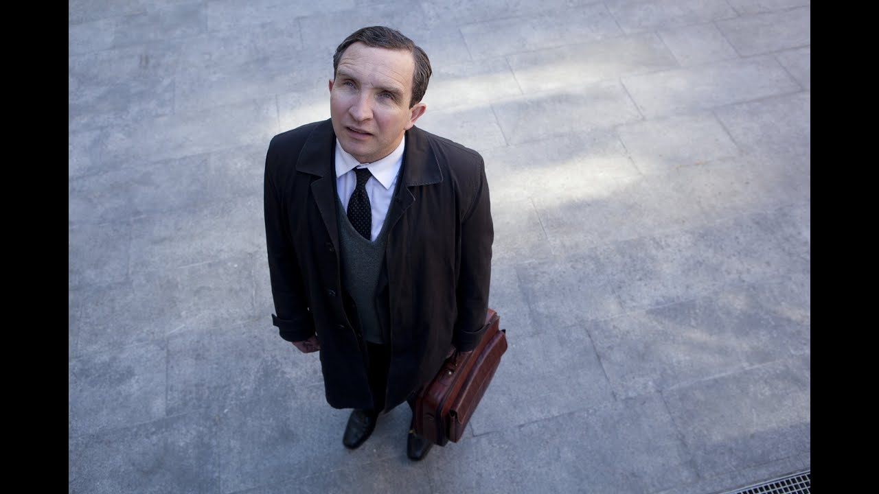 Mr. May und das Flüstern der Ewigkeit