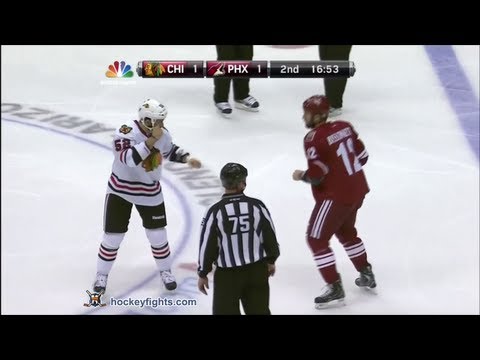 Brandon Bollig vs Paul Bissonnette Jan 20, 2013