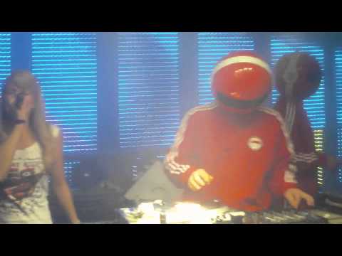 Brothers Inkognito feat. Eve Justine Live @ Summer Spirit 13 The End 2011 Part 1.avi