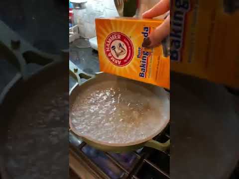 How Grandma taught me to remove burn stains from a pan! #shorts