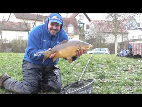 Methodfeeder im Stillwasser