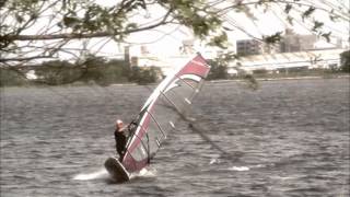 preview picture of video 'Eclipse - Windsurfing.mov'