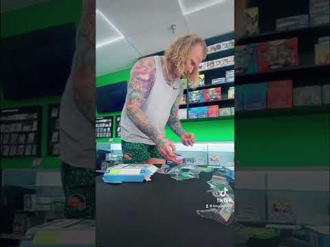 Card opening with Cassius Marsh