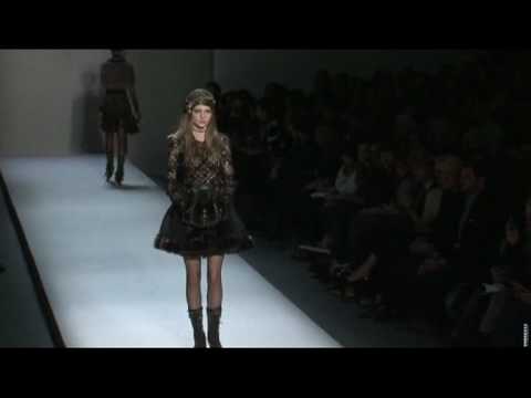 Alexandre Herchcovitch Fashion Show: Women's Ready to Wear Autumn/Winter 2010/11