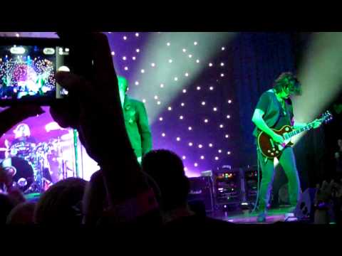 Stone Temple Pilots w/ Chester Bennington & Richard Patrick - 9/7/13 "Piece of Pie"