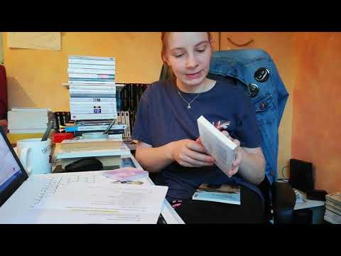 La Bibliothèque du Mois #1 : juillet-août (désolé pour le cadrage épouvantable)