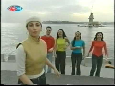 ESC 2002 Preview TUR Leylaklar soldu kalbinde - Buket Bengisu