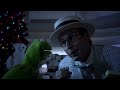 It S A Very Merry Muppet Christmas Movie Kermit Wishes He Was Never Born