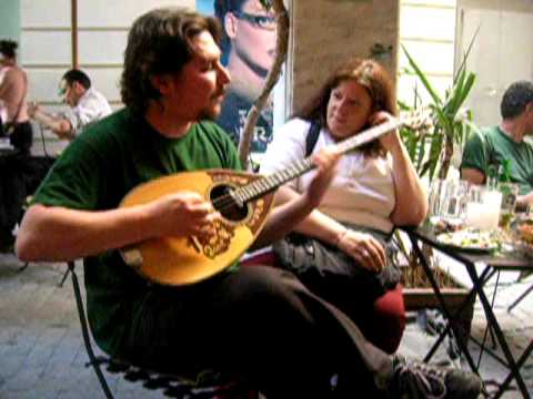 Όλοι οι καλοί χωράνε