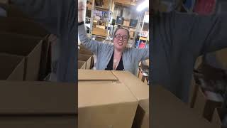 Download lagu Surprise Minute Unboxing of New Vinyl Records - P!NK, The Cure & More mp3 Download lagu Surprise Minute Unboxing of New Vinyl Records - P!NK, The Cure & More mp3