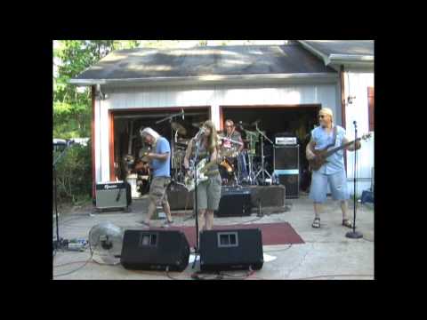 The Annie Johnson Band - 12 Hours -   2012