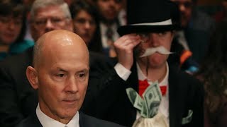 Monopoly Man Photobombs Senate's Equifax Hearing - WTF! | What's Trending Now!