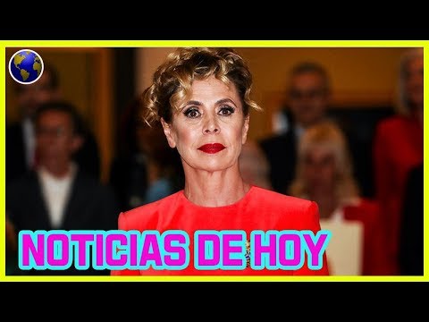 Ágatha Ruiz de la Prada eclipsa a la reina Letizia envuelta en la bandera de España