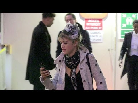 EXCLUSIVE: Sofia Richie going backstage of the 2016 Chanel Croisiere fashion show in Paris