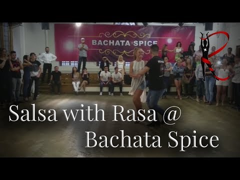 El Cantanté Cross Body Salsa Demonstration - Rasa Pauzaite and Peynao