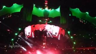 17/23 Sunday Bloody Sunday - Scarlet, U2 360º Tour, Estadio Azteca, Mexico City, 14 May 2011