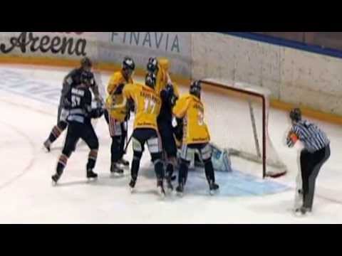 Peltonen: Kiekko-Vantaa - Jukurit 15.1.2014
