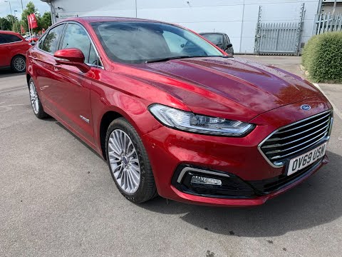 Ford Mondeo Titanium HEV OV69USM