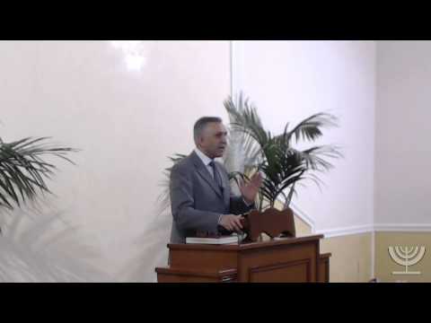 2013 10 13 Domenica Mattina   Fr  Gemelli   Fr  Mondello   Ebrei cap 2