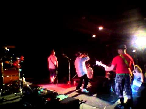 THE Y.I. OUGHT'TA'S @ HANGAR 84-RANCID COVER- ANOTHER NIGHT PART 6 OF 8