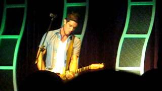 &quot;Like a Lion&quot; Kristian Stanfill ((LIVE))