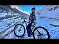 Snow Mein Cycle Chala Di 😂