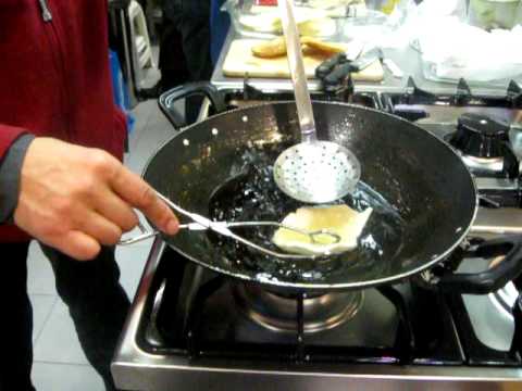 Kroepoek bakken zoals het hoort