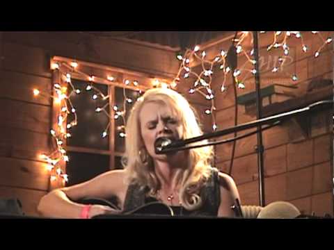 Holly Hicks - My Heart (Accoustic)
