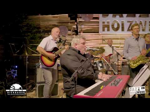 George Nussbaumer mit Gospelchor "Oh Happy Day"