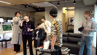 Download lagu SEVENTEEN Cover TAEYANG - Eyes Nose Lips mp3