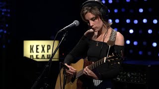 Wolf Alice - Sadboy (Live on KEXP)