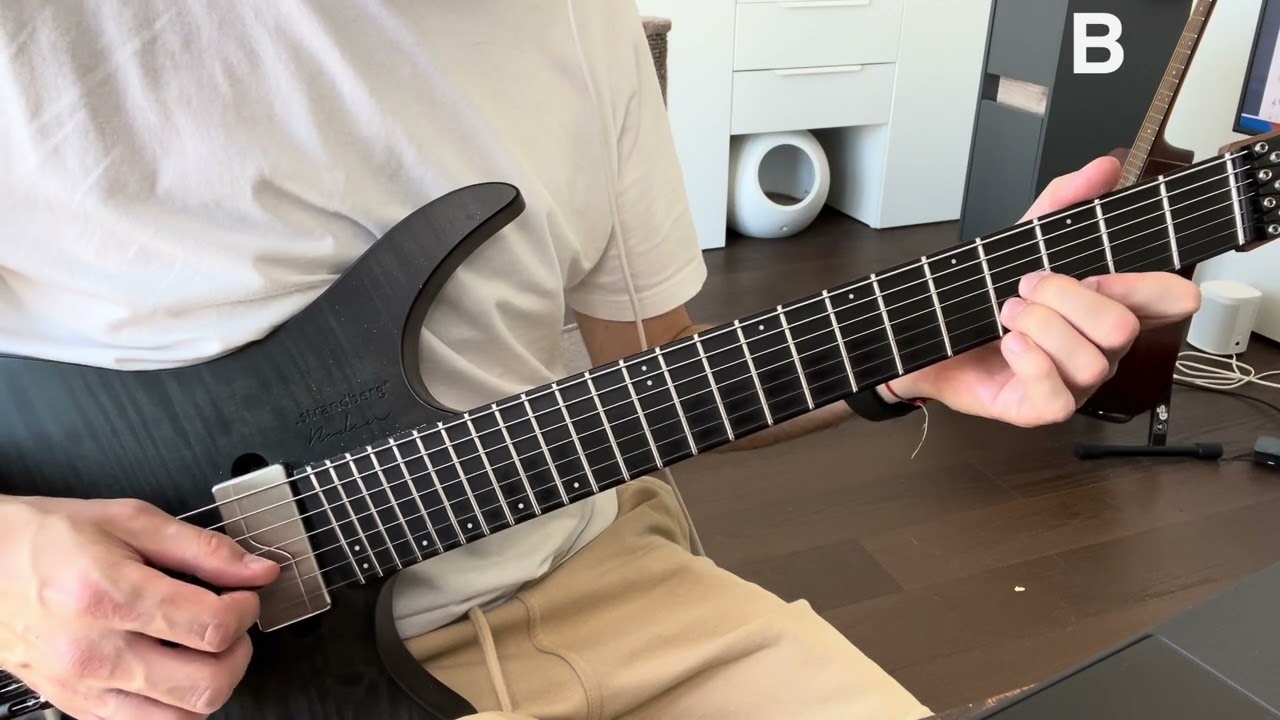 Guitar fretboard showing an augmented triad shape on the E, B and G strings
