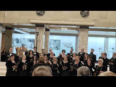 Sacred music performed by the Belgrade choir