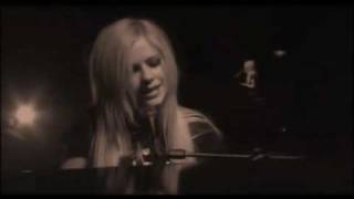 Avril Lavigne - Slipped Away (unofficial video)